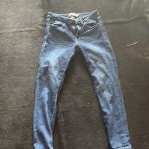 Just USA ankle jeans. Size 27